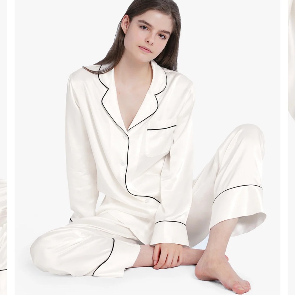 Mommesilk Piped Silk Pajamas NWOT